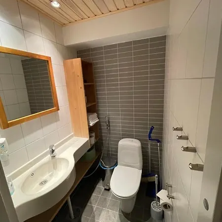 Kylpyla Entire Hébergement de vacances *